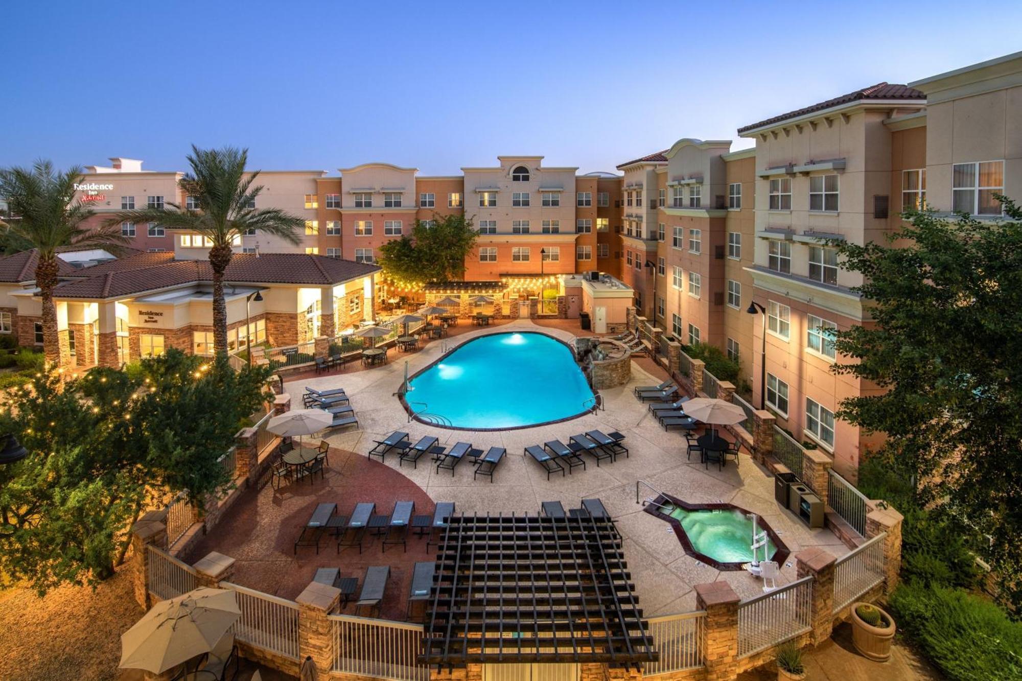 Residence Inn Phoenix Glendale Sports & Entertainment District Εξωτερικό φωτογραφία