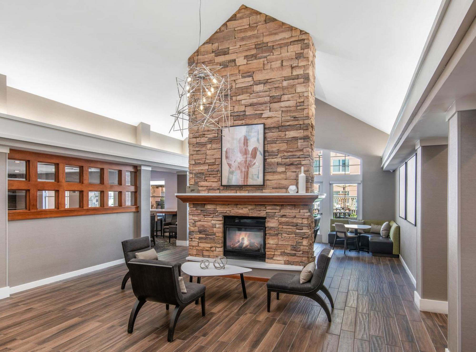 Residence Inn Phoenix Glendale Sports & Entertainment District Εξωτερικό φωτογραφία